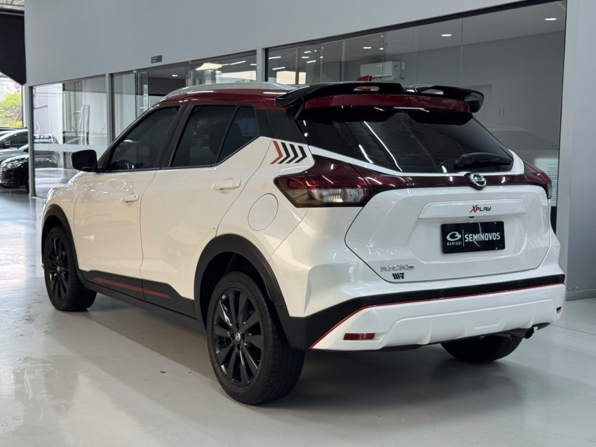 nissan kicks 1.6 16v flexstart xplay xtronic flex 4p automatico 202216