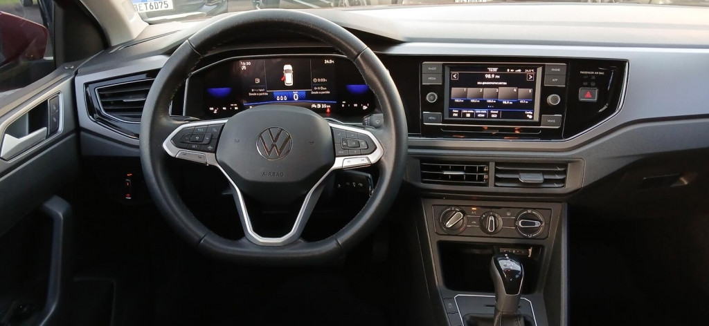 volkswagen nivus 1.0 200 tsi total flex comfortline automatico 4p 2023