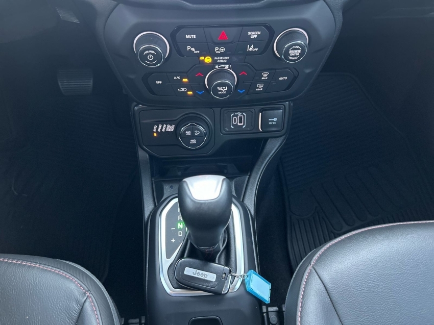 jeep renegade 1.3 t270 turbo flex trailhawk 4x4 at9 2023