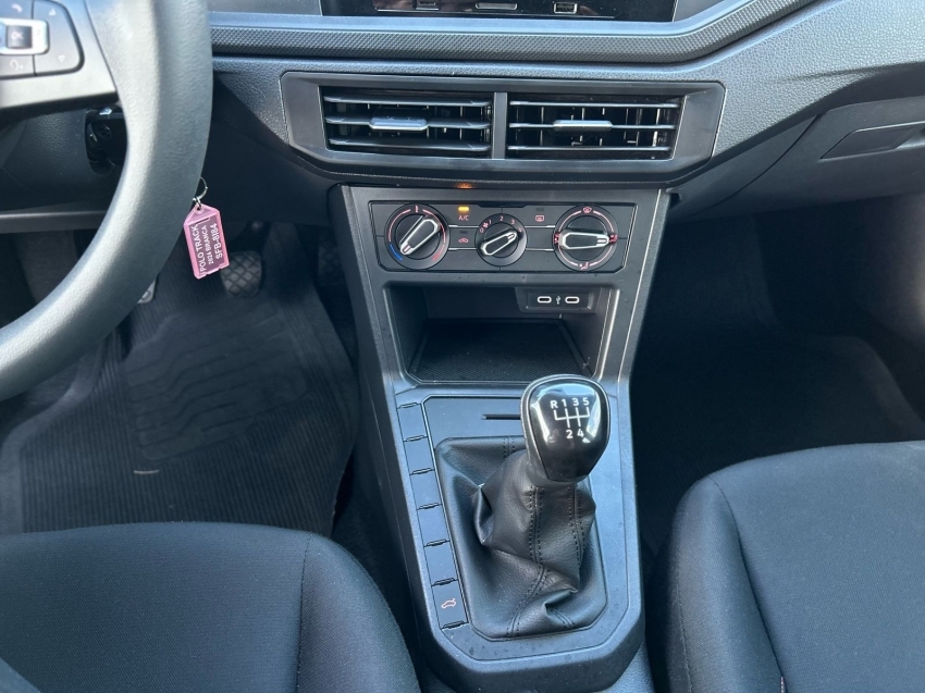 volkswagen polo 1.0 mpi track manual 2024