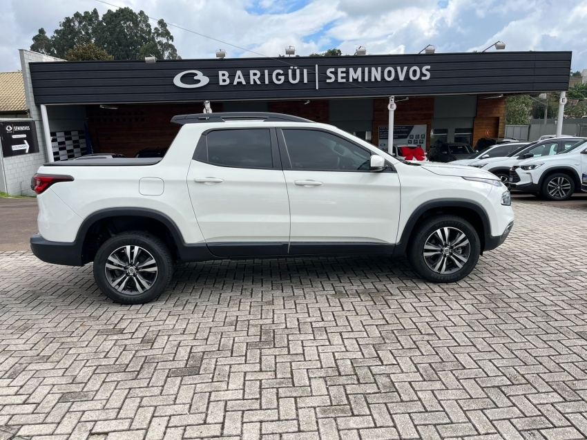 fiat toro 1.3 turbo 270 flex freedom at6 2023
