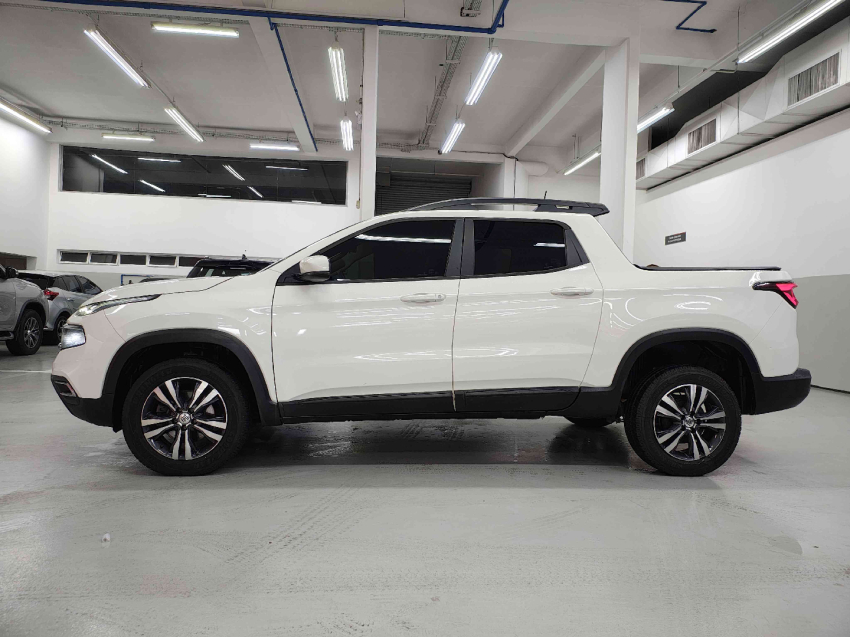fiat toro 1.3 turbo 270 flex freedom at6 2023