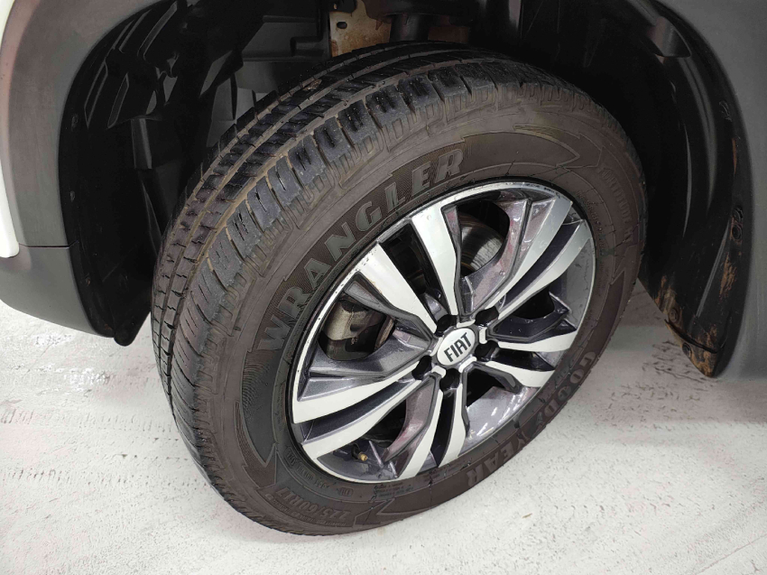 fiat toro 1.3 turbo 270 flex freedom at6 2023
