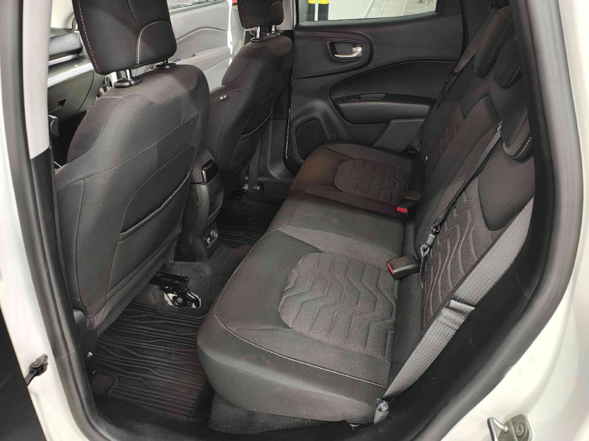 fiat toro 1.3 turbo 270 flex freedom at6 2023