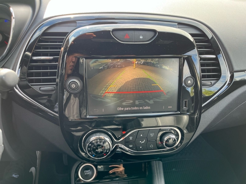renault captur 1.3 tce flex intense x-tronic 2022