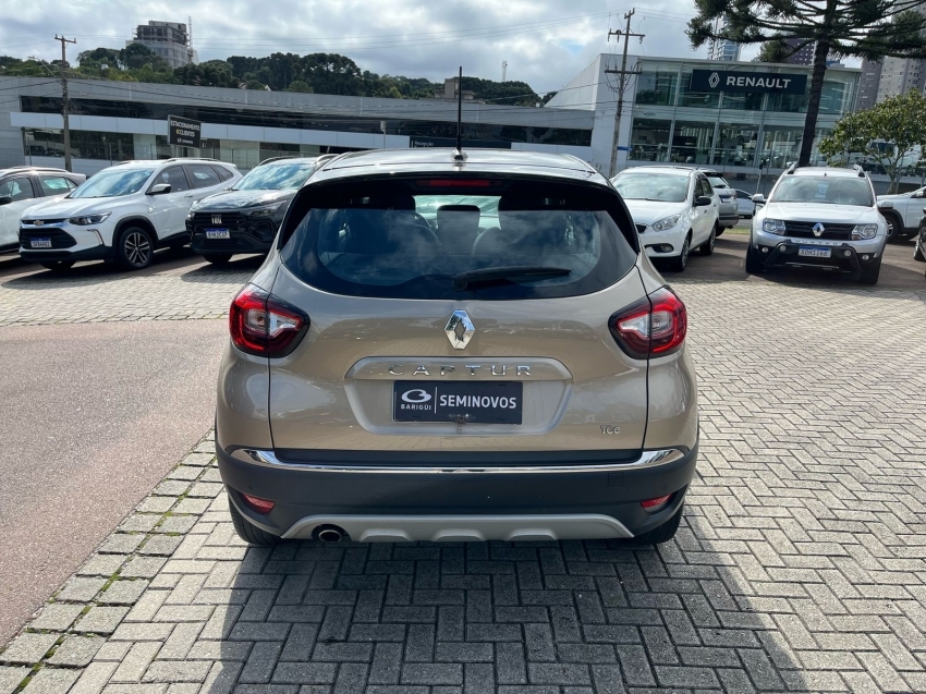 renault captur 1.3 tce flex intense x-tronic 2022