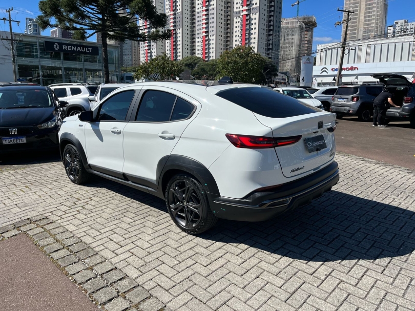 fiat fastback 1.3 turbo 270 flex limited edition at6 2023