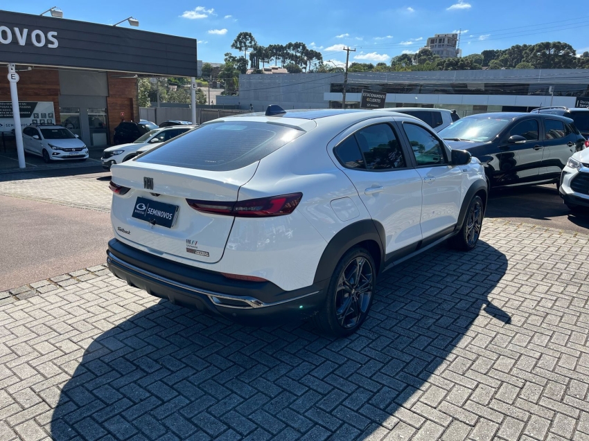 fiat fastback 1.3 turbo 270 flex limited edition at6 2023