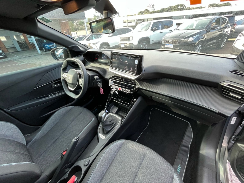 peugeot 208 1.0 turbo 200 flex griffe cvt 2024