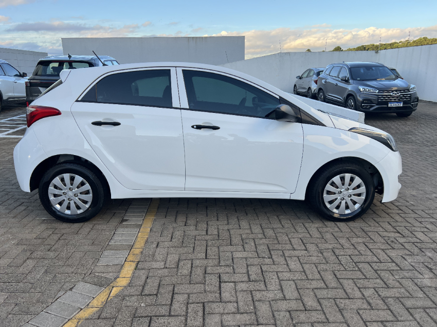 hyundai hb20 1.0 comfort 12v flex 4p manual 2017