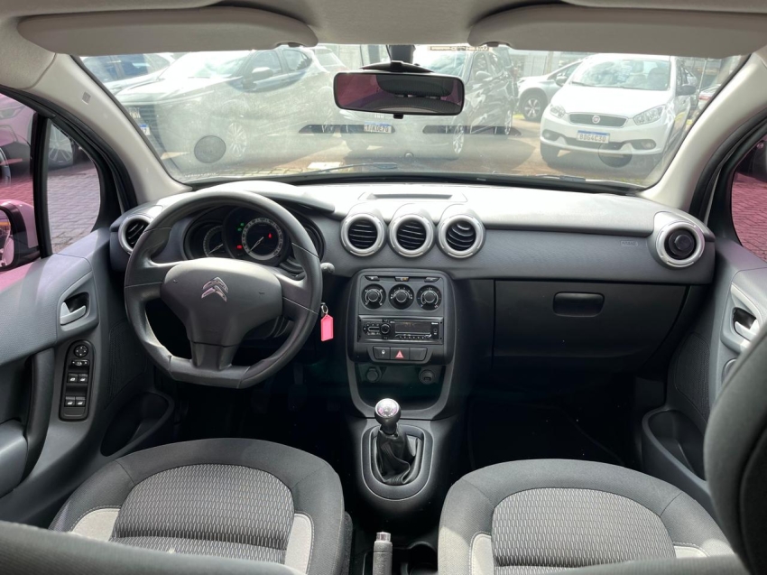 citroen c3 1.2 attraction 12v flex 4p manual 2017