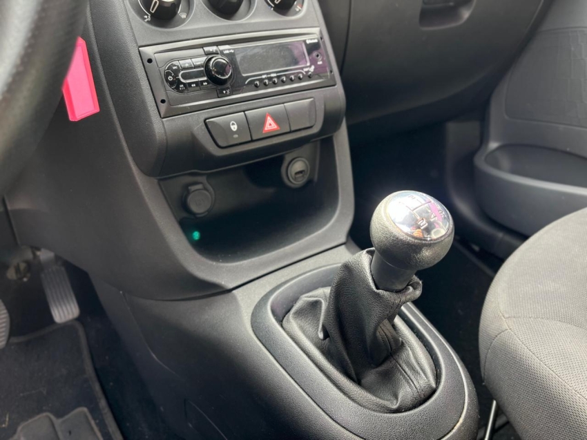 citroen c3 1.2 attraction 12v flex 4p manual 2017