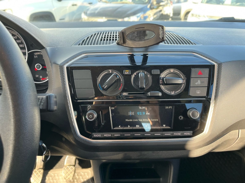 volkswagen up 1.0 170 tsi total flex connect 4p manual 2020