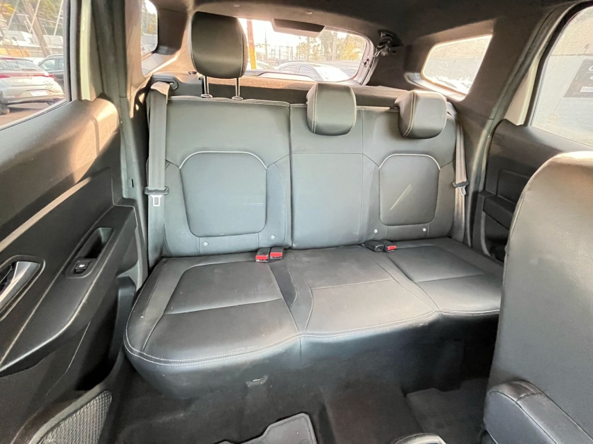 renault duster 1.3 tce flex iconic x-tronic 2024