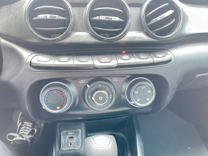 fiat argo 1.3 firefly flex drive cvt 4p automatico 2025