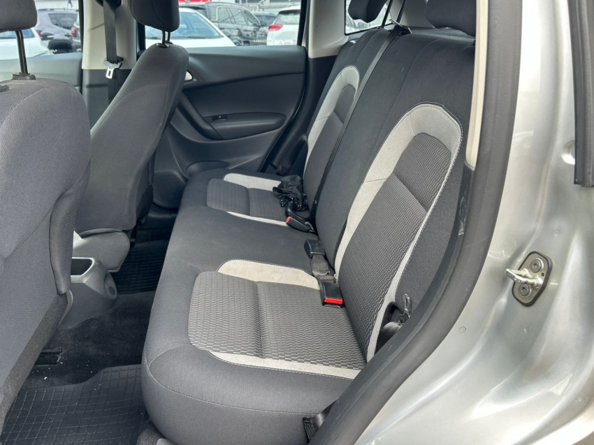 citroen c3 1.2 attraction 12v flex 4p manual 2018