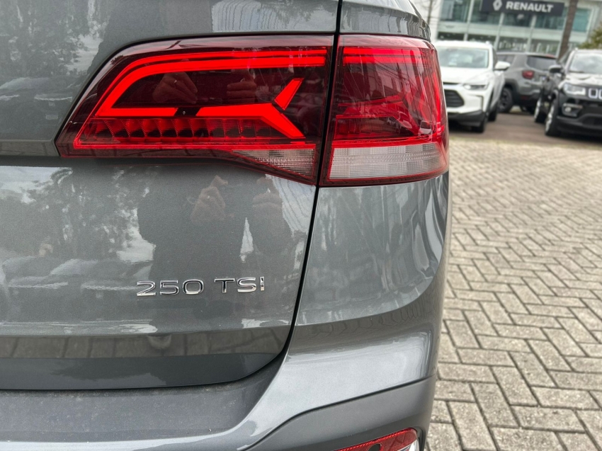 volkswagen taos 1.4 250 tsi total flex highline automatico 4p 2023