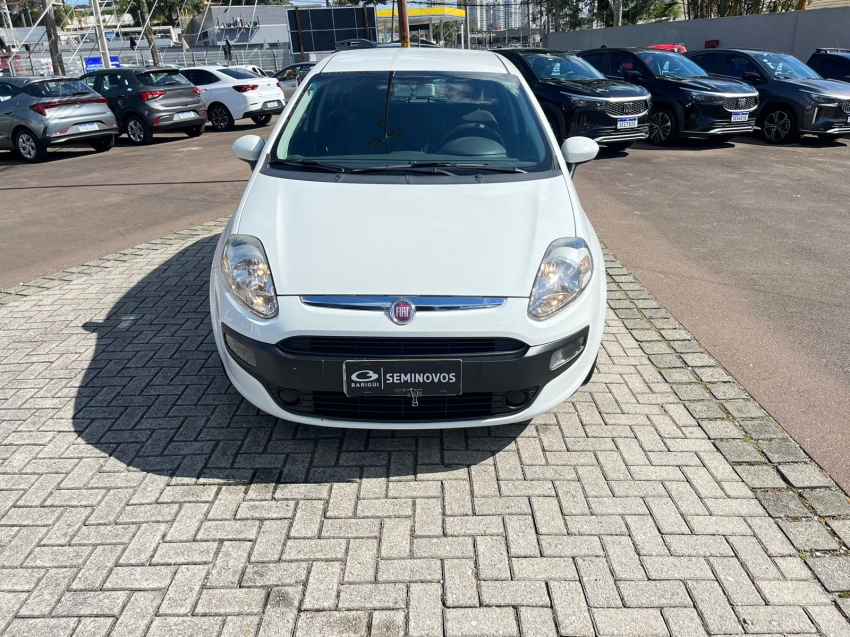 FIAT PUNTO 1.4 ATTRACTIVE 8V FLEX 4P MANUAL 2015