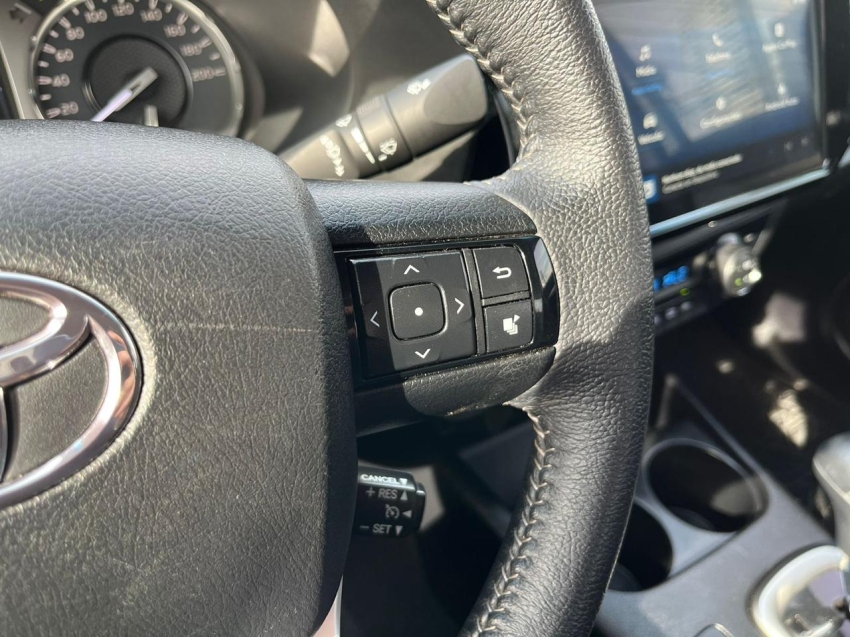 toyota hilux 2.8 d-4d turbo diesel cd sr 4x4 automatico 4p 2024