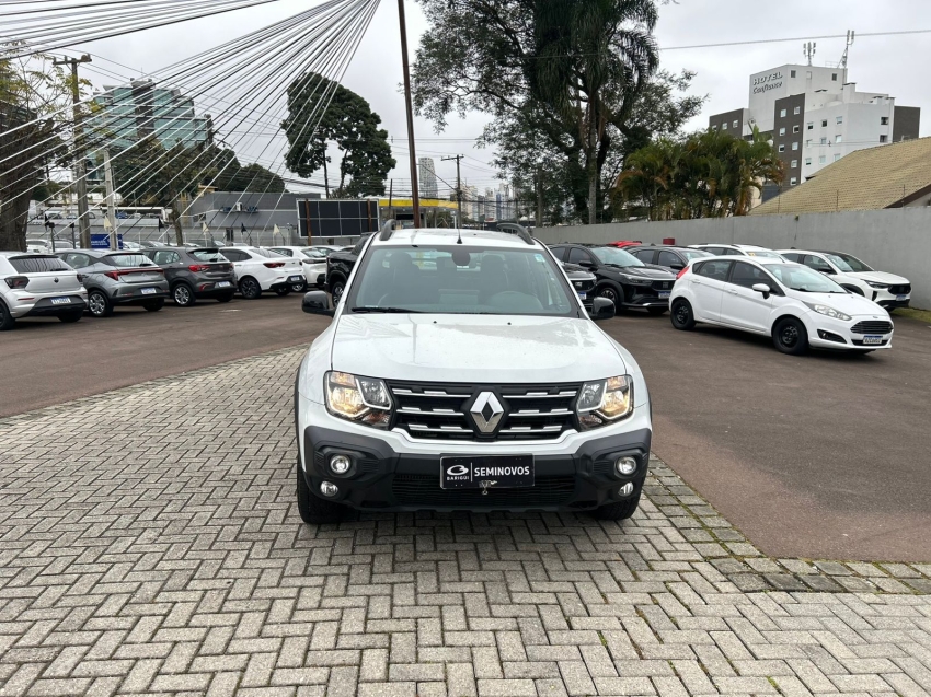 renault oroch 1.3 tce flex outsider x-tronic 4p automatico 2023