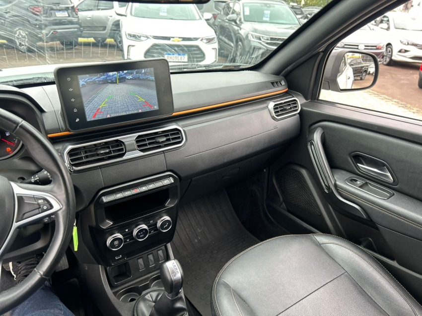 renault oroch 1.3 tce flex outsider x-tronic 4p automatico 2023