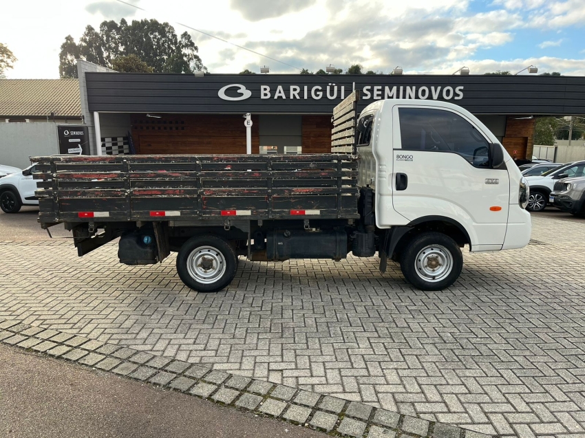 kia bongo k-2500 2.5 4x4 turbo diesel 2p manual 2024