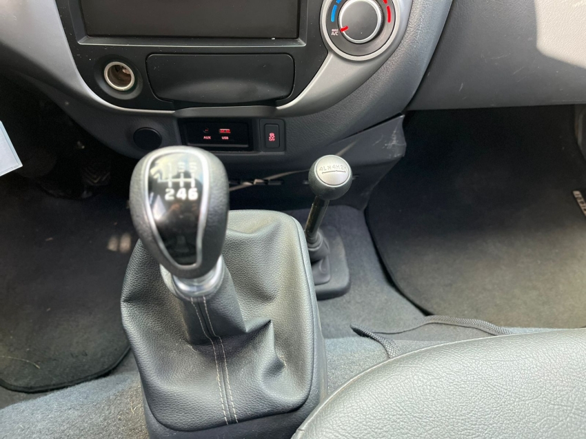 kia bongo k-2500 2.5 4x4 turbo diesel 2p manual 2024
