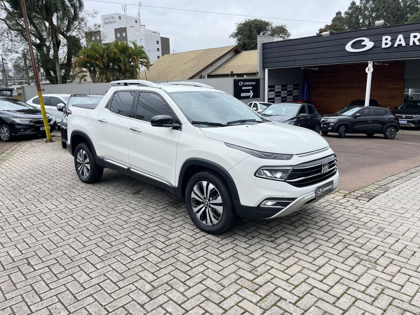 fiat toro 2.0 16v turbo diesel volcano 4wd at9 4p automatico 2022