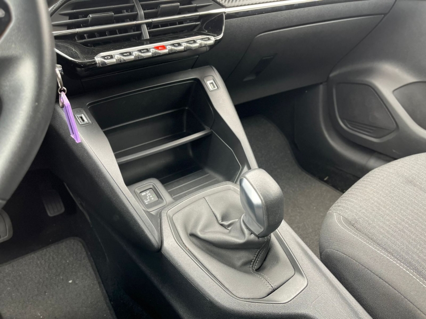 peugeot 208 1.6 16v flex active at6 4p automatico 2024