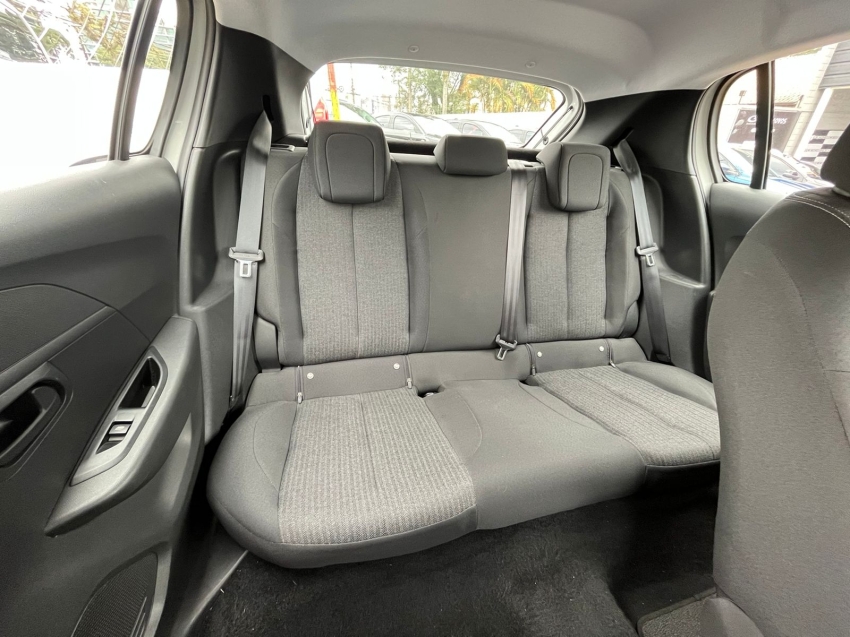 peugeot 208 1.6 16v flex active at6 4p automatico 2024