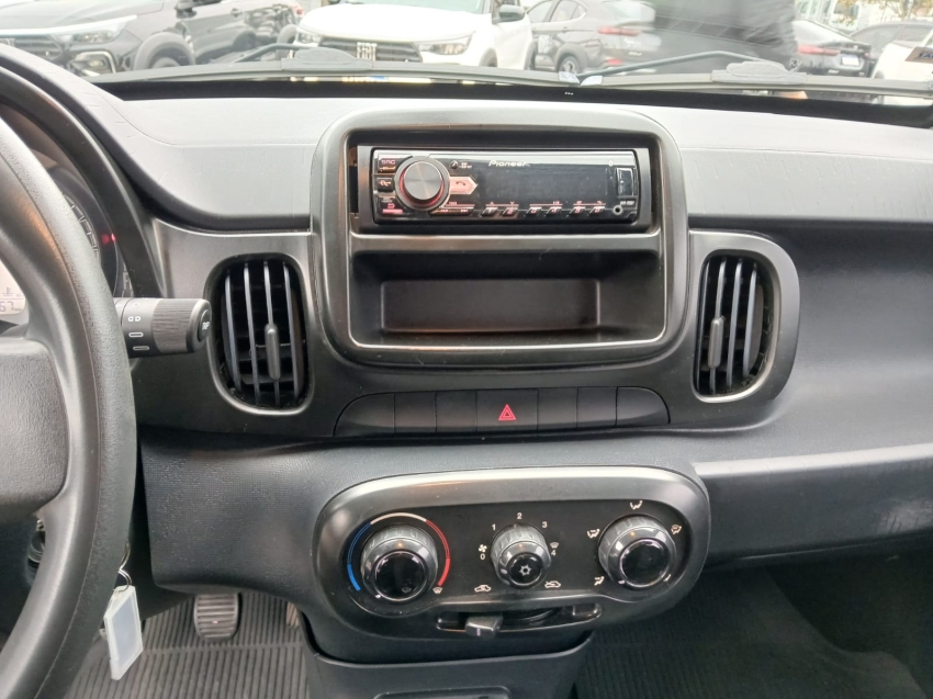 fiat mobi 1.0 evo flex like. manual 4p 2018