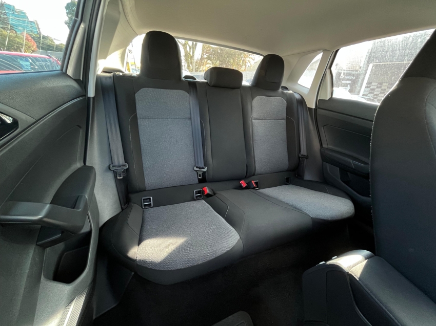 volkswagen polo 1.0 170 tsi comfortline automatico flex 4p 2024