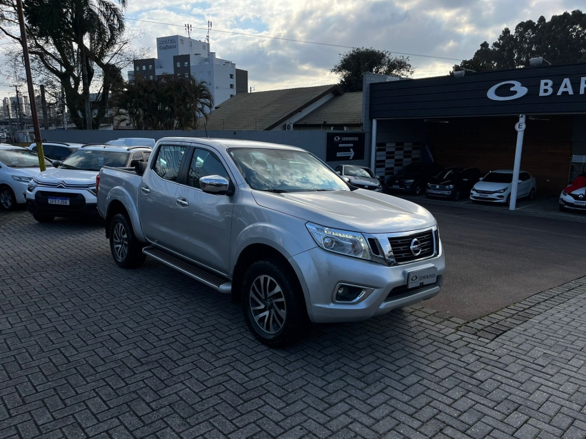nissan frontier 2.3 16v turbo diesel xe cd 4x4 automatico 4p 2021