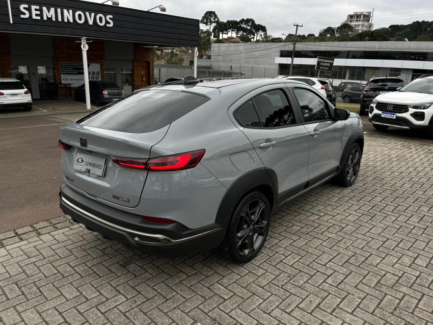 fiat fastback 1.3 turbo 270 flex limited edition at6 4p automatico 2023