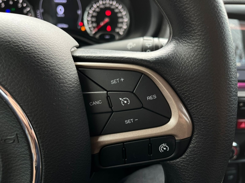 jeep renegade 1.8 16v flex 4p automatico 2018