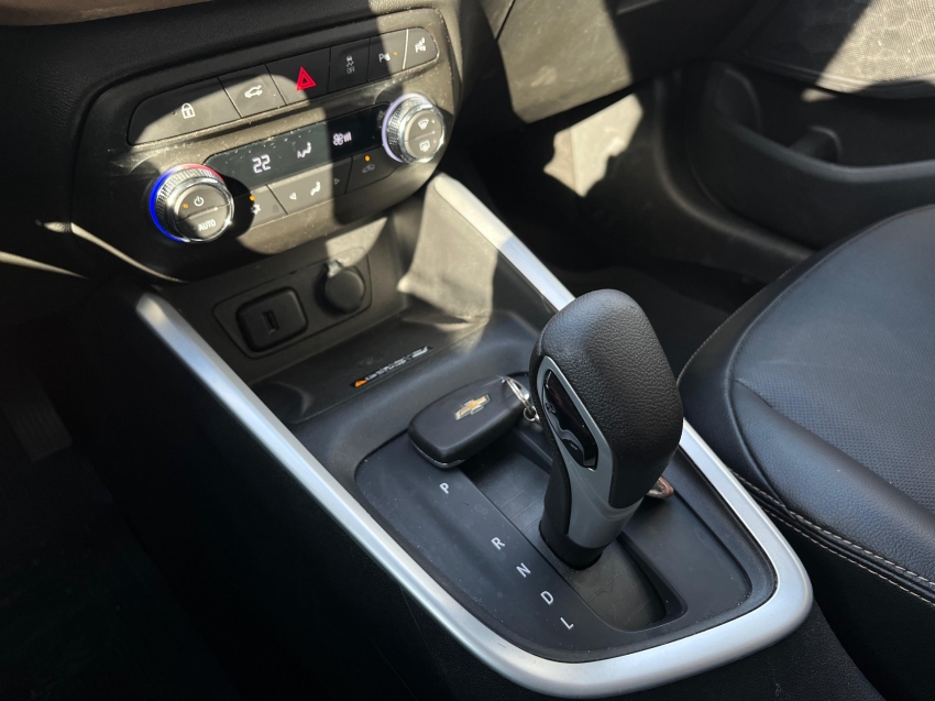 chevrolet onix 1.0 turbo flex plus premier automatico 4p 2024