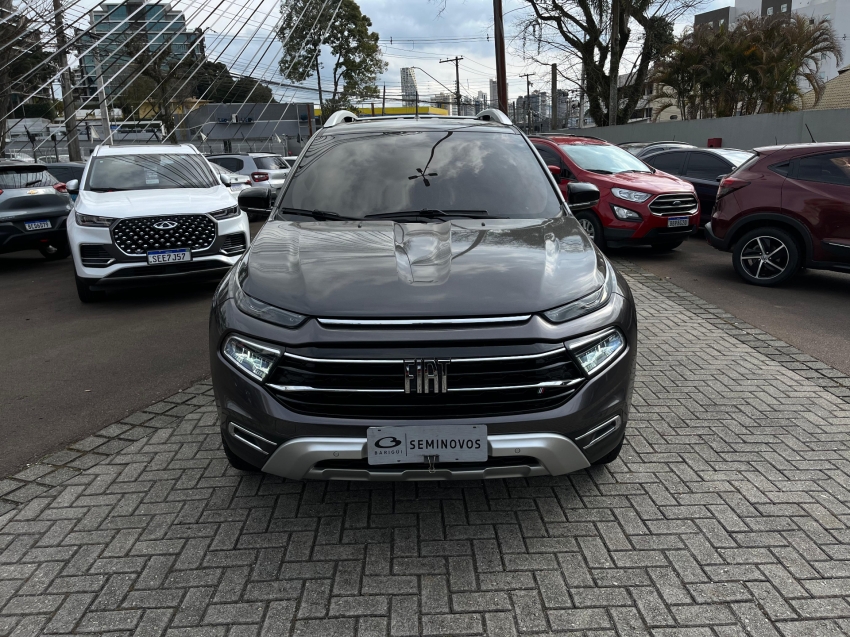 fiat toro 1.3 turbo 270 flex volcano at6 4p automatico 2023