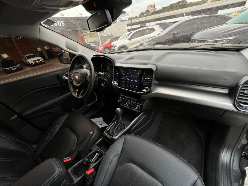 fiat toro 1.3 turbo 270 flex volcano at6 4p automatico 2023