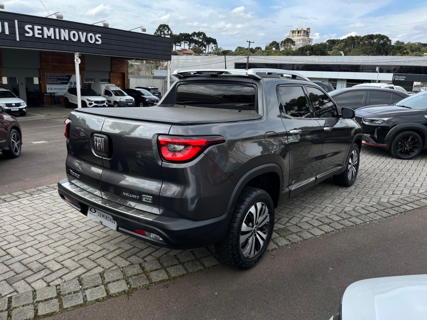 fiat toro 1.3 turbo 270 flex volcano at6 4p automatico 2023