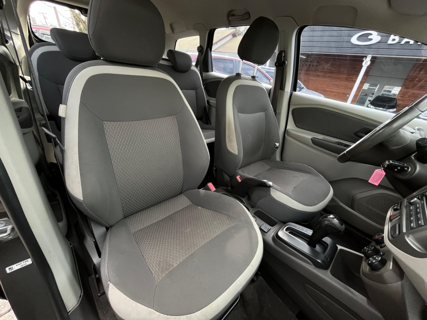 chevrolet spin 1.8 lt 8v flex 4p automatico 2014