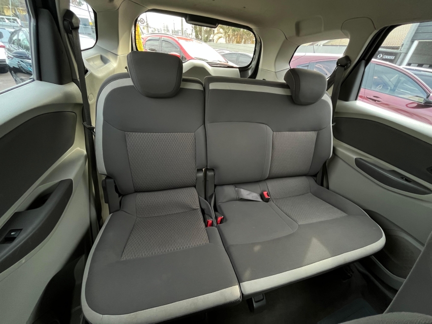 chevrolet spin 1.8 lt 8v flex 4p automatico 2014