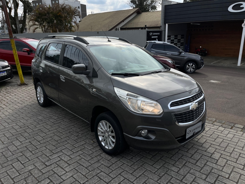 chevrolet spin 1.8 lt 8v flex 4p automatico 2014