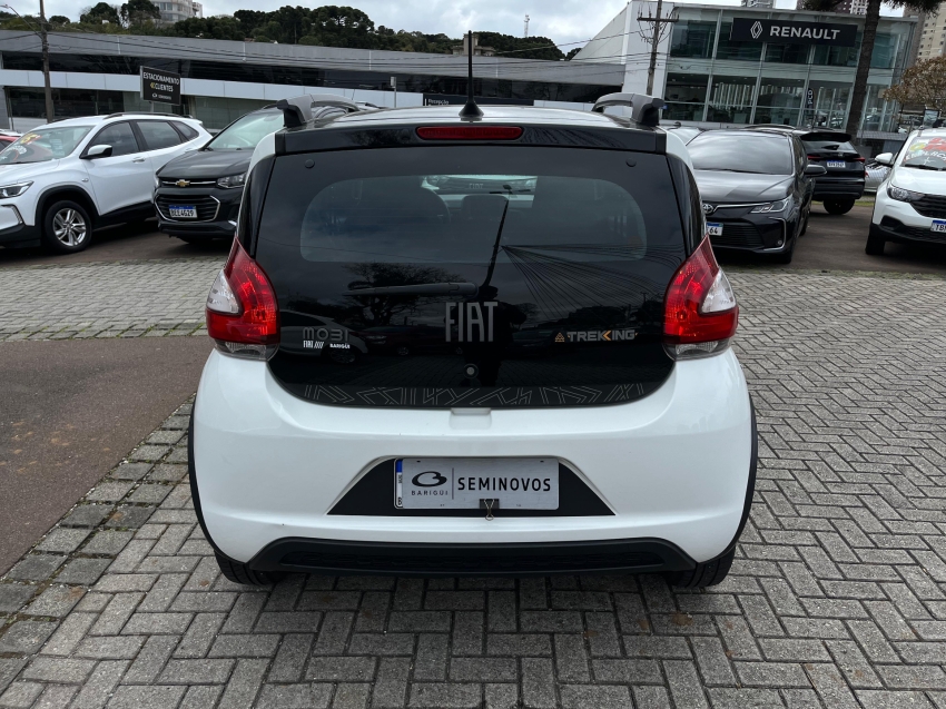 fiat mobi 1.0 evo flex trekking manual 4p 2022