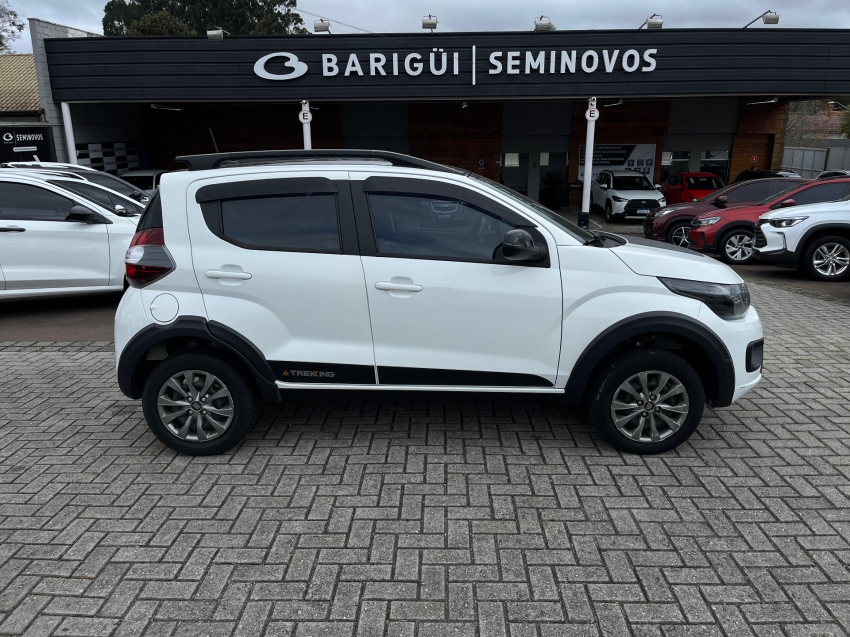 fiat mobi 1.0 evo flex trekking manual 4p 2022