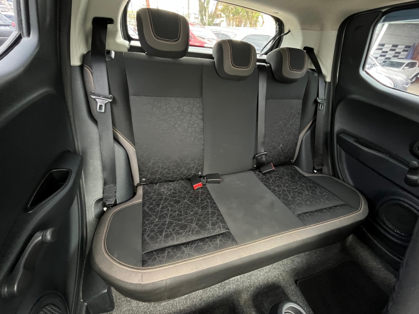 fiat mobi 1.0 evo flex trekking manual 4p 2022
