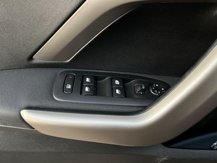 peugeot 2008 1.6 16v flex allure 4p automatico 2020