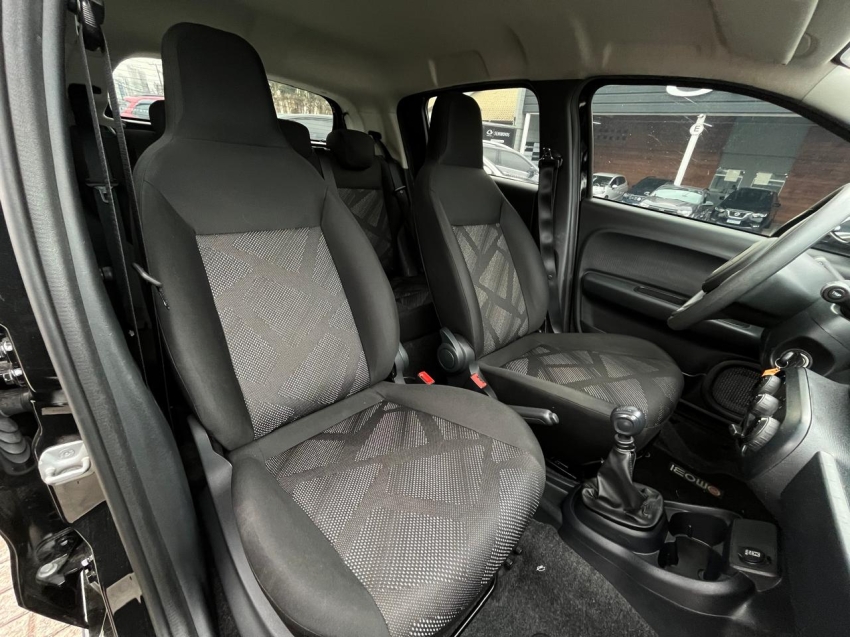 fiat mobi 1.0 evo flex like. manual 4p 2024