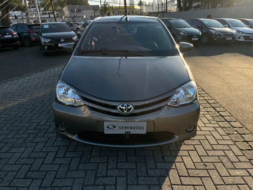 toyota etios 1.5 xs 16v flex 4p manual 2017