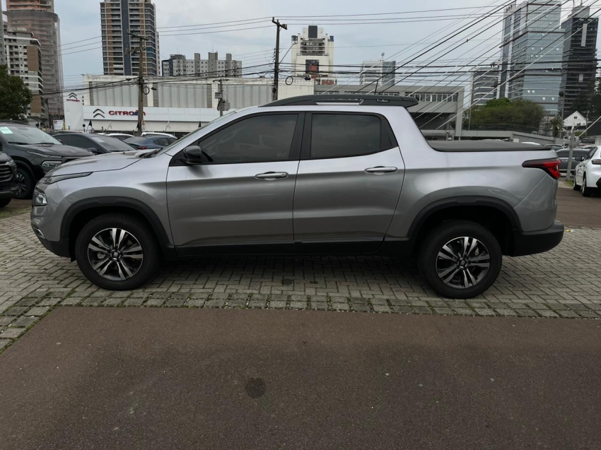 fiat toro 1.3 turbo 270 flex freedom at6 4p automatico 2025