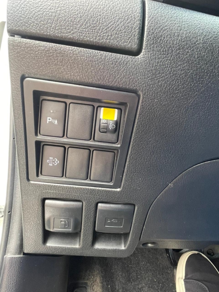 toyota hilux 2.8 d-4d turbo diesel cd sr 4x4 automatico 4p 2024